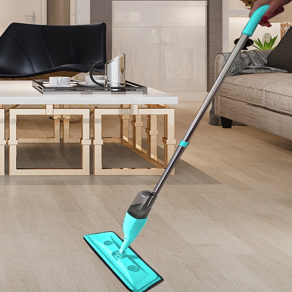 Spray mop